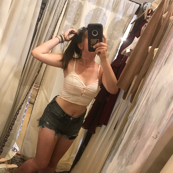 Meet your Posher, Emma - Picture 3 of 5